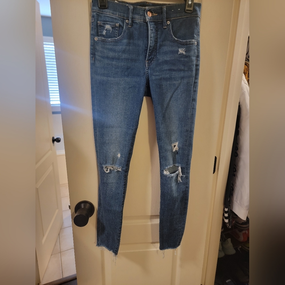 Mid Rise Hyper Stretch Ripped Raw Hem Skinny Jeans, shared by Laura Beverlin